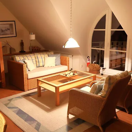 App 12, Holzerland *