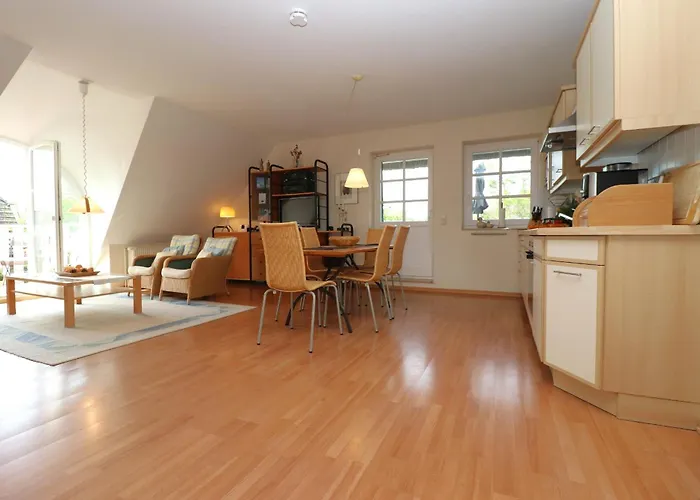 App 12, Holzerland * بون